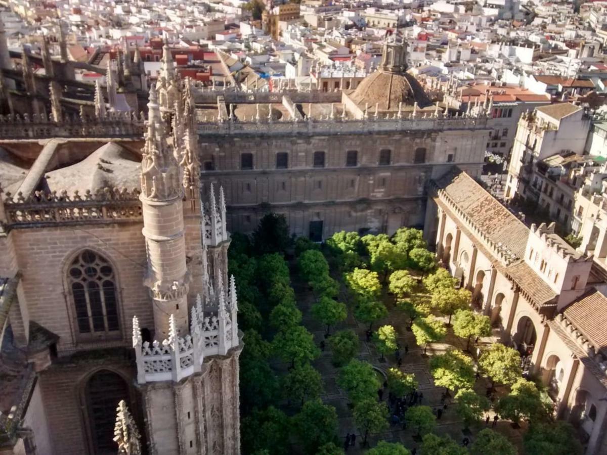 Vivienda San Agustin Apartment Sevilla Bagian luar foto